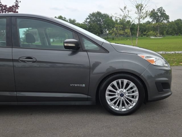 Certified 2017 Ford C-MAX SE w/ Equipment Group 201A FWD image 4