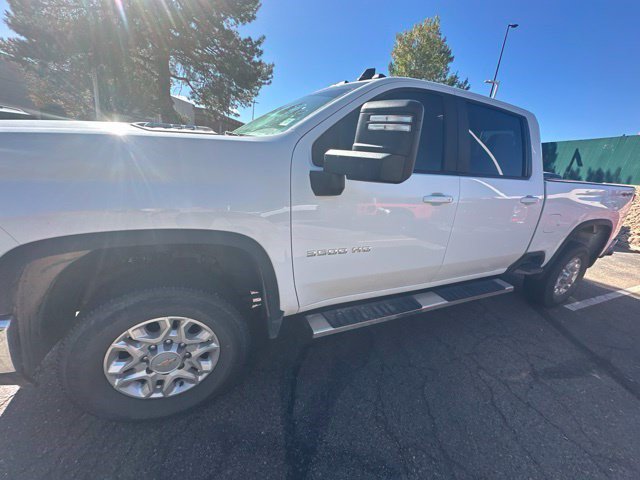 Used 2024 Chevrolet Silverado 3500 LT AWD/4WD image 14