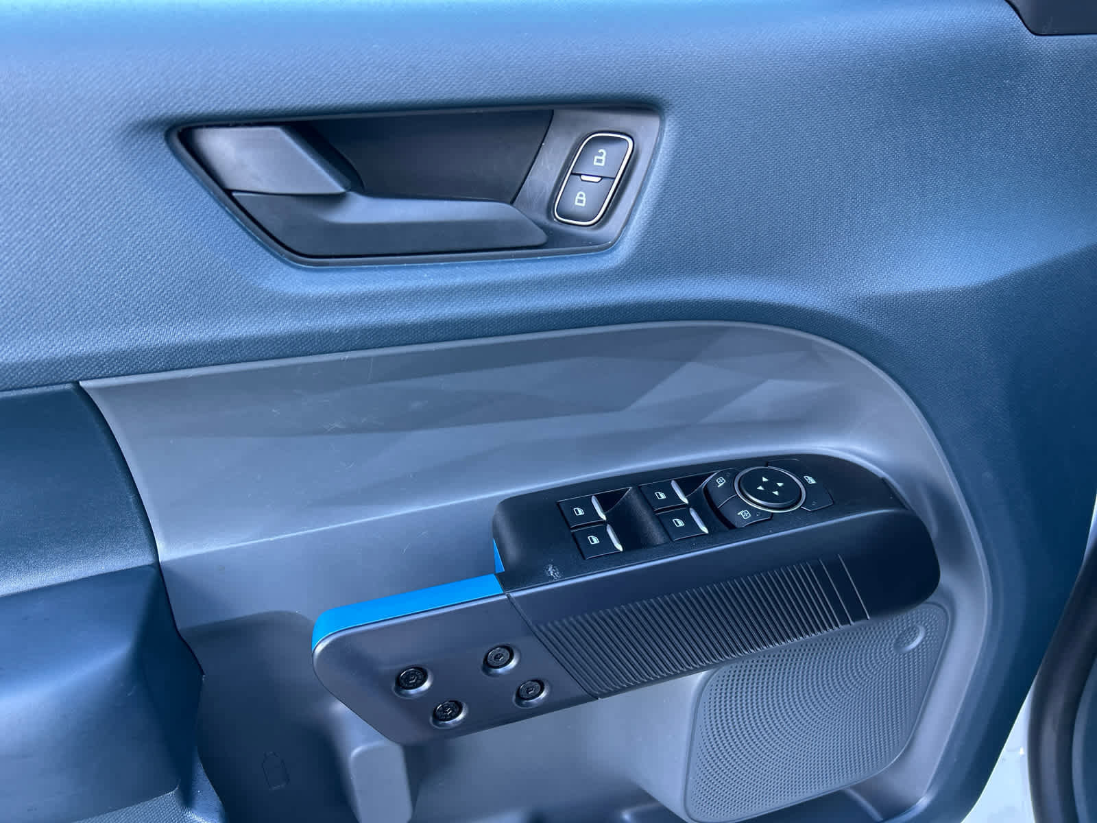 Certified 2025 Ford Maverick Lobo image 28