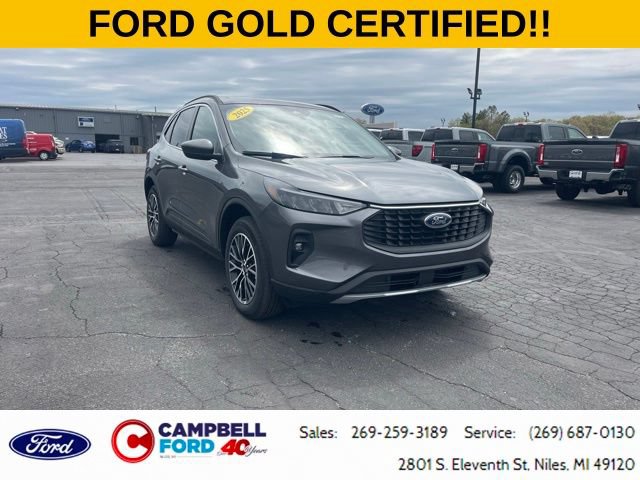 Certified 2025 Ford Escape SE FWD image 1