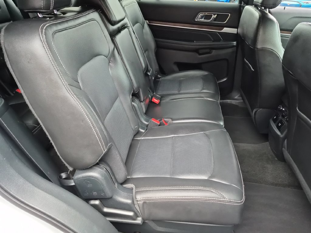 Certified 2018 Ford Explorer Limited AWD/4WD image 41