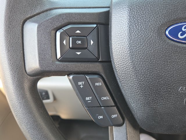 Certified 2019 Ford F250 XL w/ STX Appearance Package AWD/4WD image 18