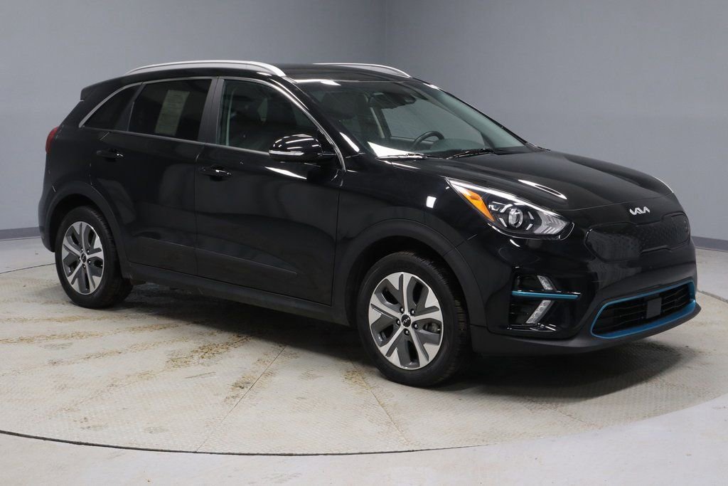 Used 2022 Kia Niro EX w/ Cold Weather Package image 7