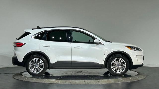 Certified 2022 Ford Escape SEL AWD/4WD image 11