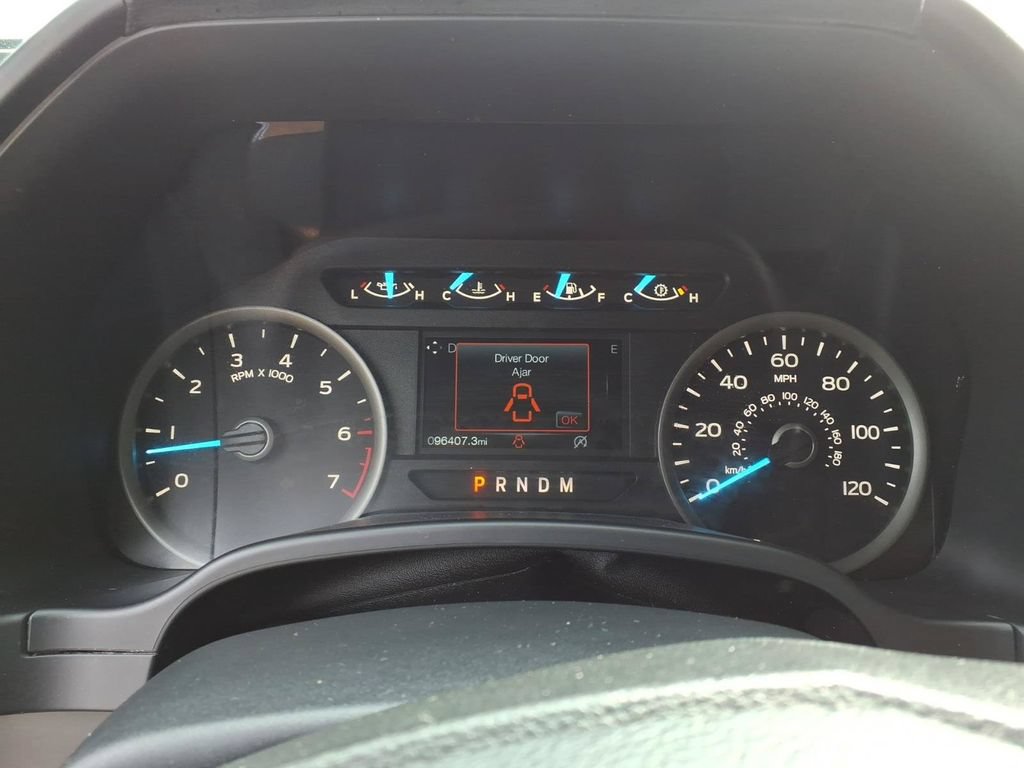 Certified 2019 Ford F150 XLT w/ Equipment Group 302A Luxury AWD/4WD image 20