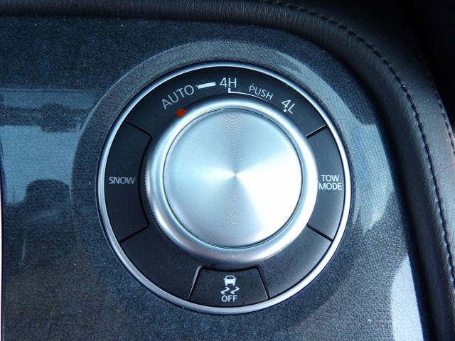 Used 2024 Nissan Armada SV AWD/4WD image 19