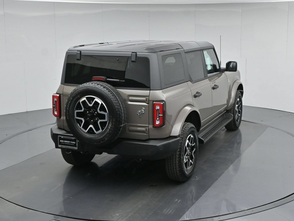 Certified 2026 Ford Bronco Outer Banks AWD/4WD image 42