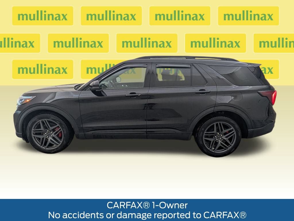 Certified 2025 Ford Explorer ST w/ Sun And Sound Package image 15