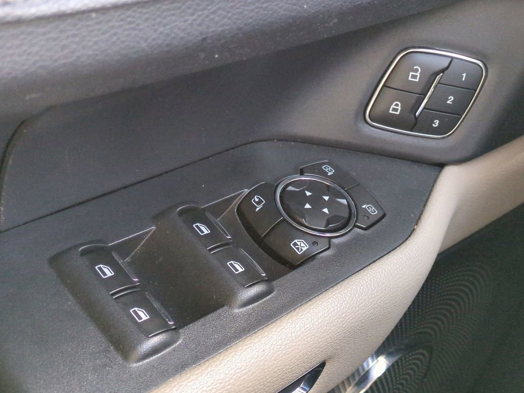 Certified 2024 Ford Expedition Limited image 23