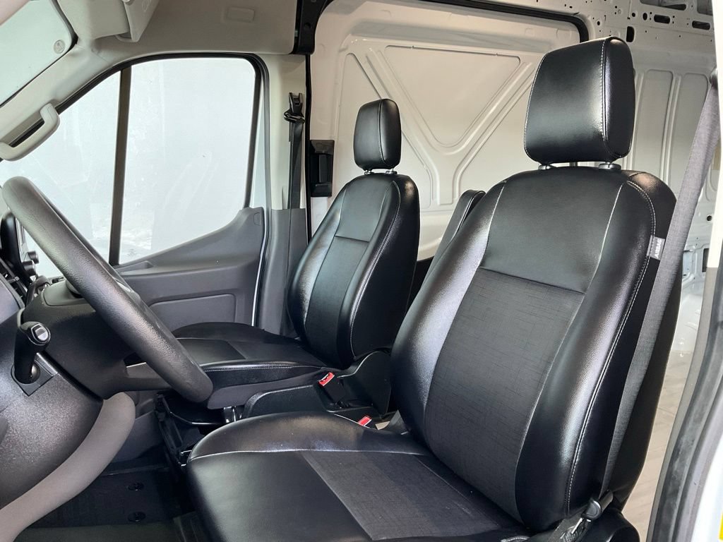 Certified 2025 Ford Transit 250 148 High Roof Extended RWD image 14