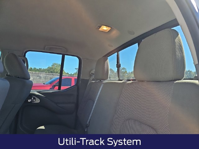 Used 2019 Nissan Frontier SV w/ Value Truck Package RWD image 15