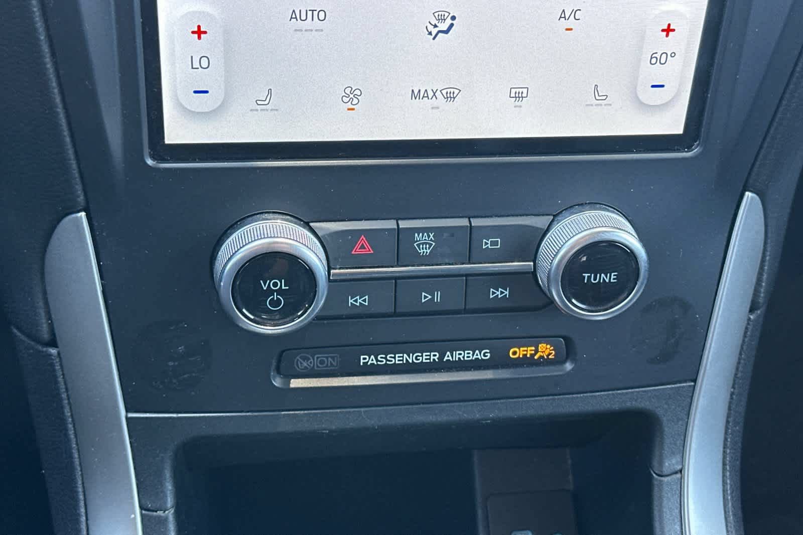 Certified 2024 Ford Edge SEL AWD/4WD image 21