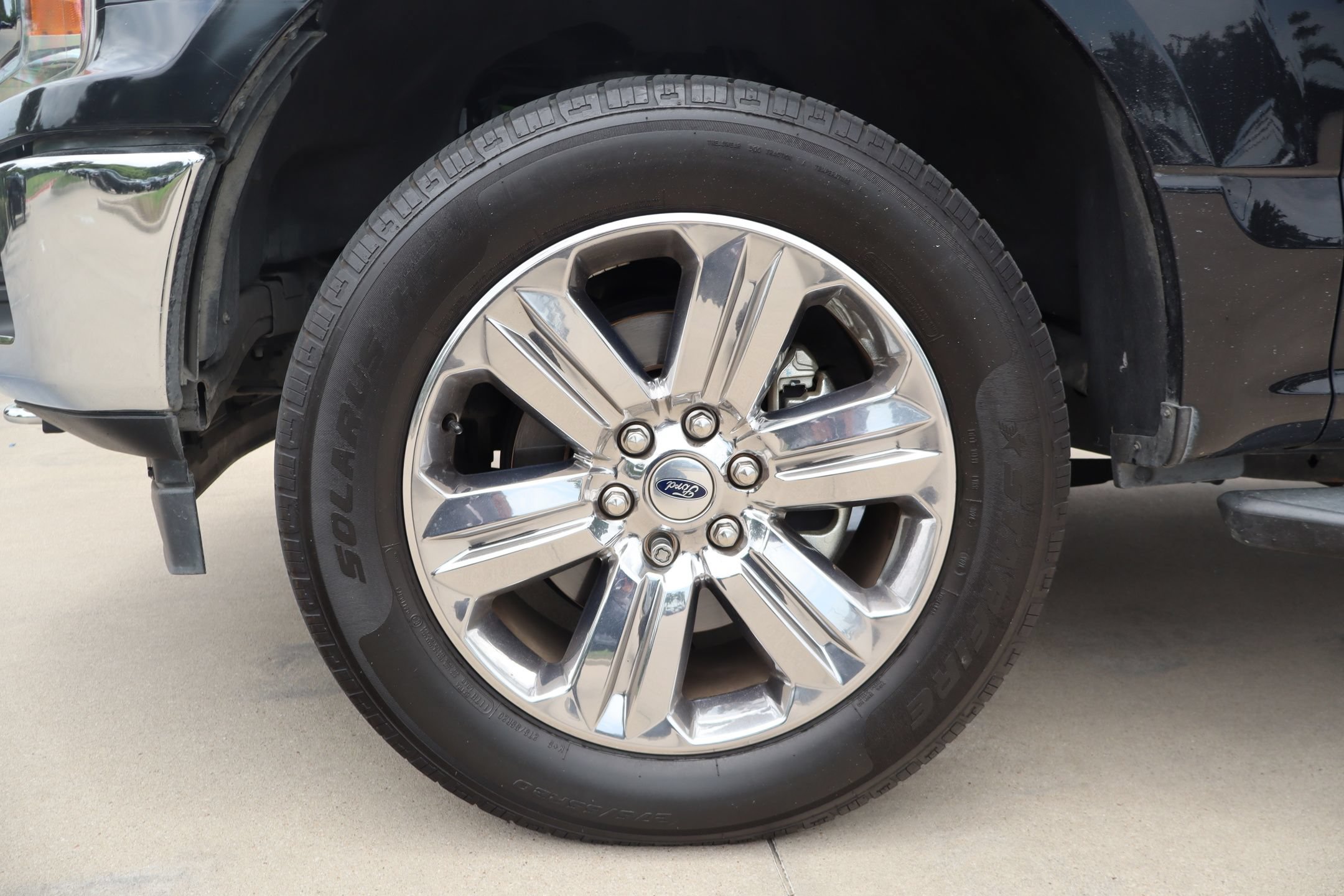 Certified 2020 Ford F150 XLT w/ Equipment Group 302A Luxury AWD/4WD image 10