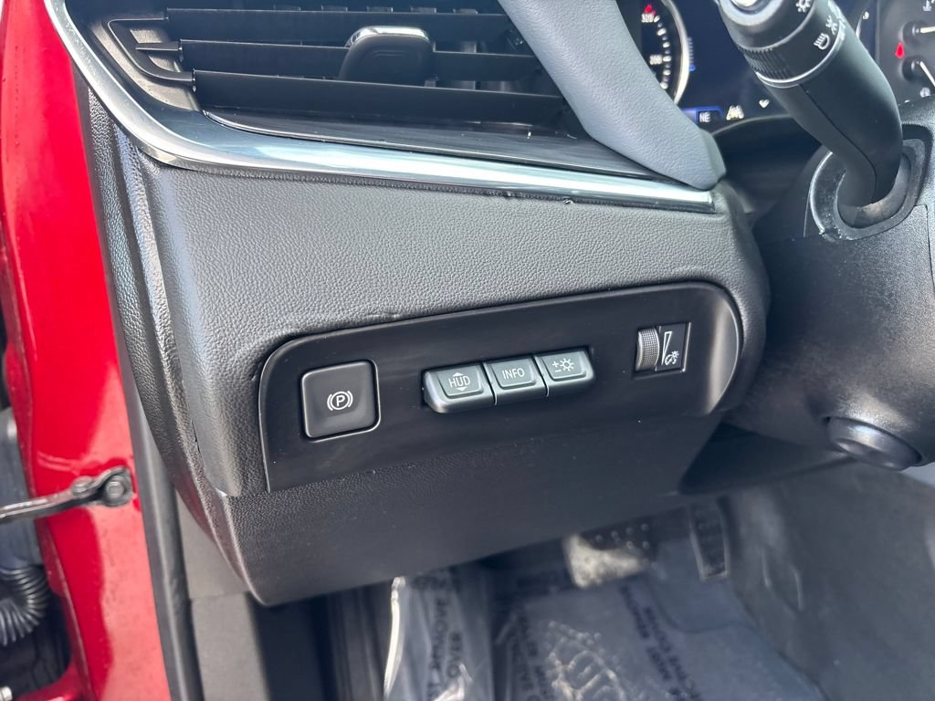 Used 2024 Buick Enclave Premium AWD/4WD image 14