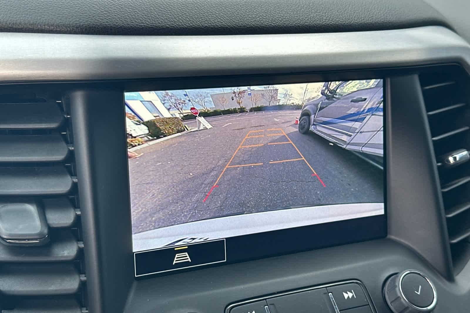 Used 2023 GMC Acadia SLT image 22