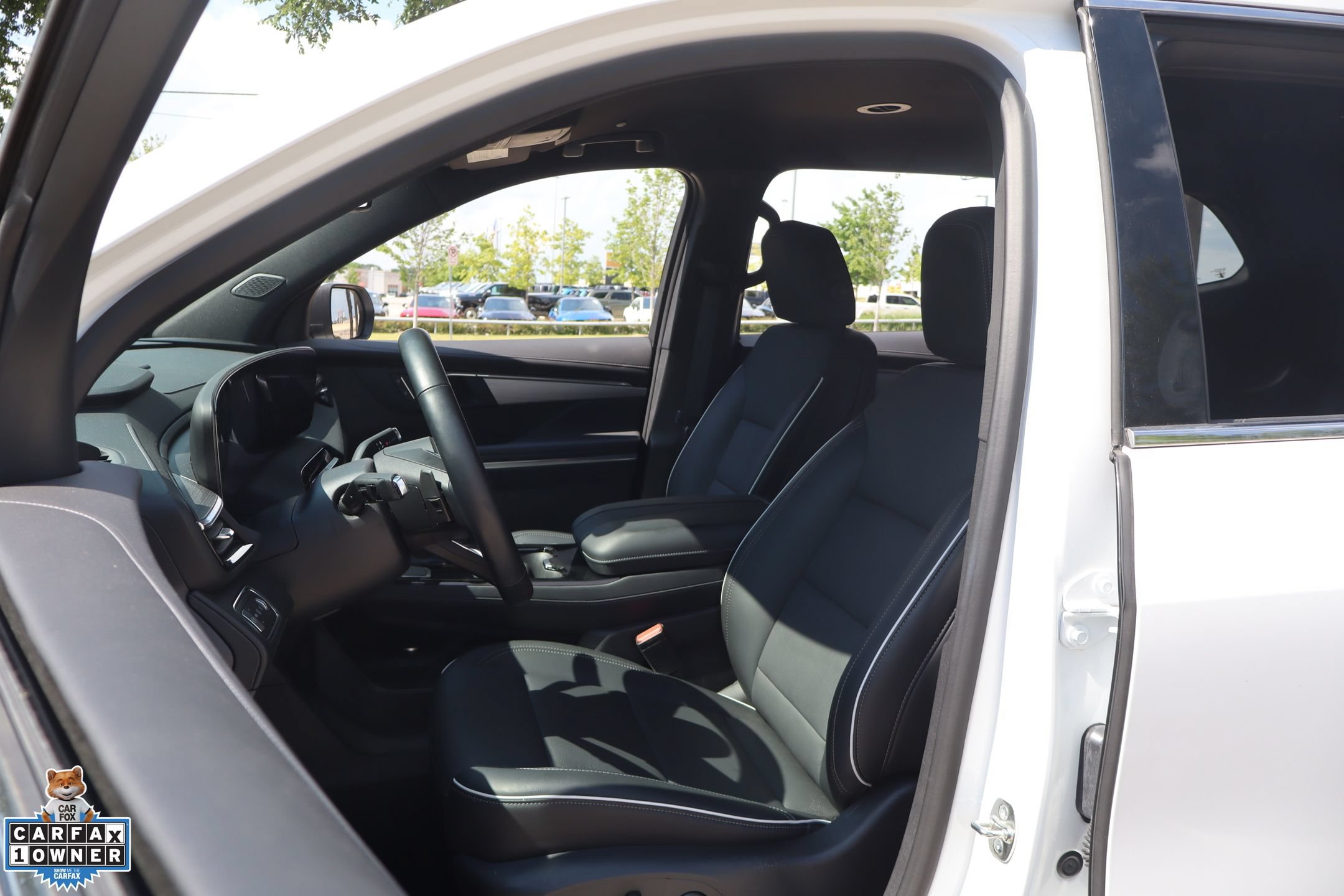 Used 2026 Buick Enclave Preferred FWD image 11