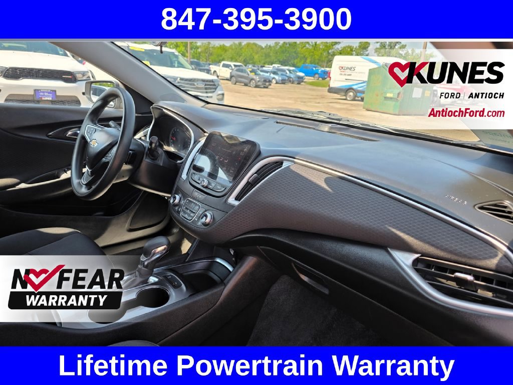 Used 2024 Chevrolet Malibu LT FWD image 33