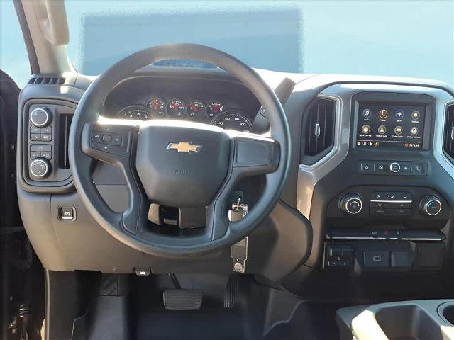 Used 2020 Chevrolet Silverado 1500 Custom w/ Custom Value Package image 18