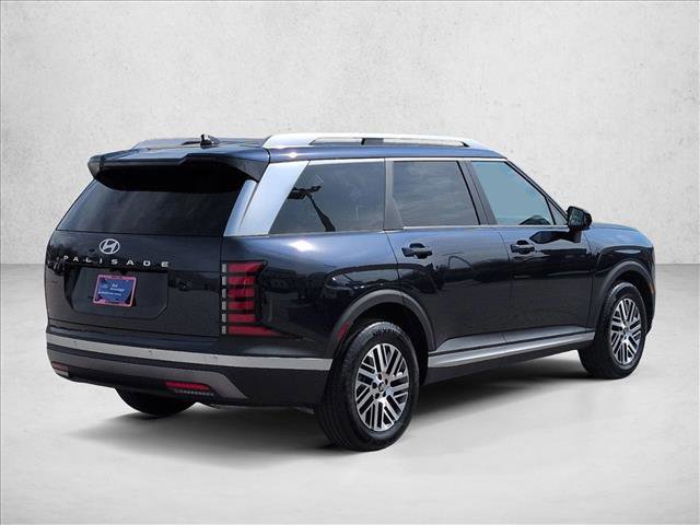 Used 2026 Hyundai Palisade SEL FWD image 3