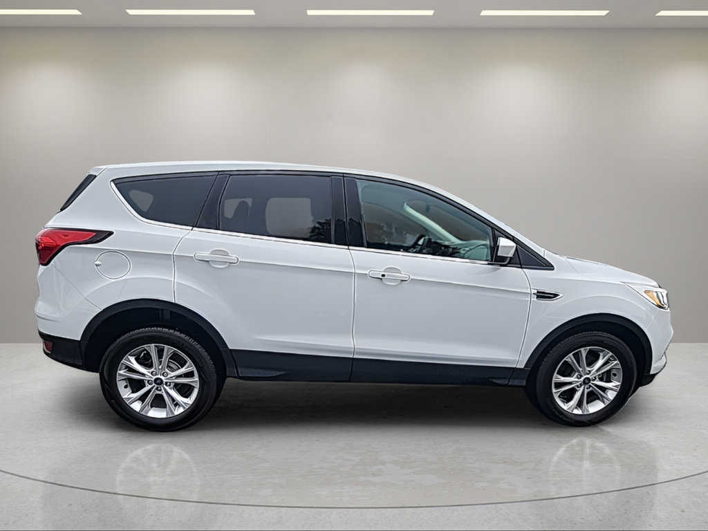 Certified 2019 Ford Escape SE AWD/4WD image 10