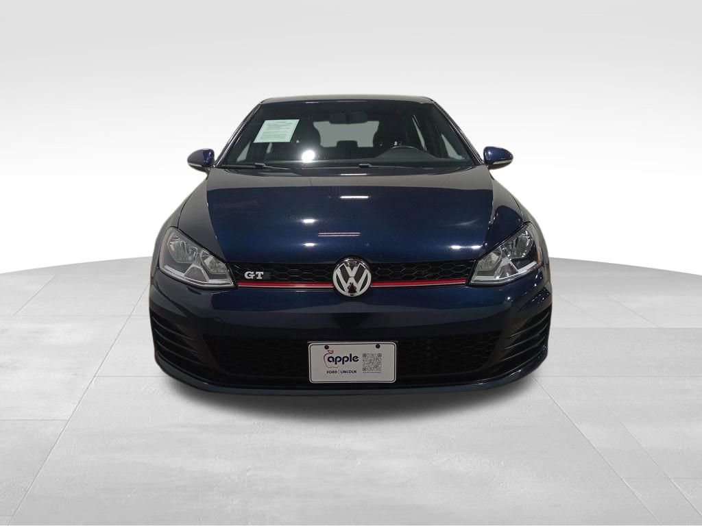 Used 2017 Volkswagen Golf S image 11