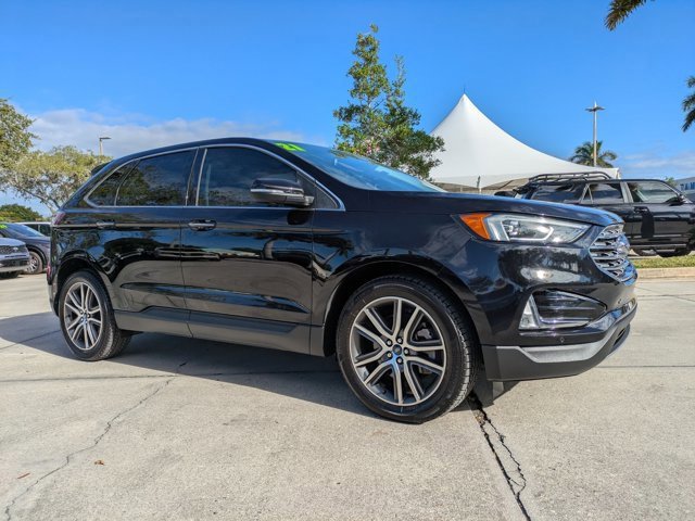 Certified 2021 Ford Edge Titanium image 7