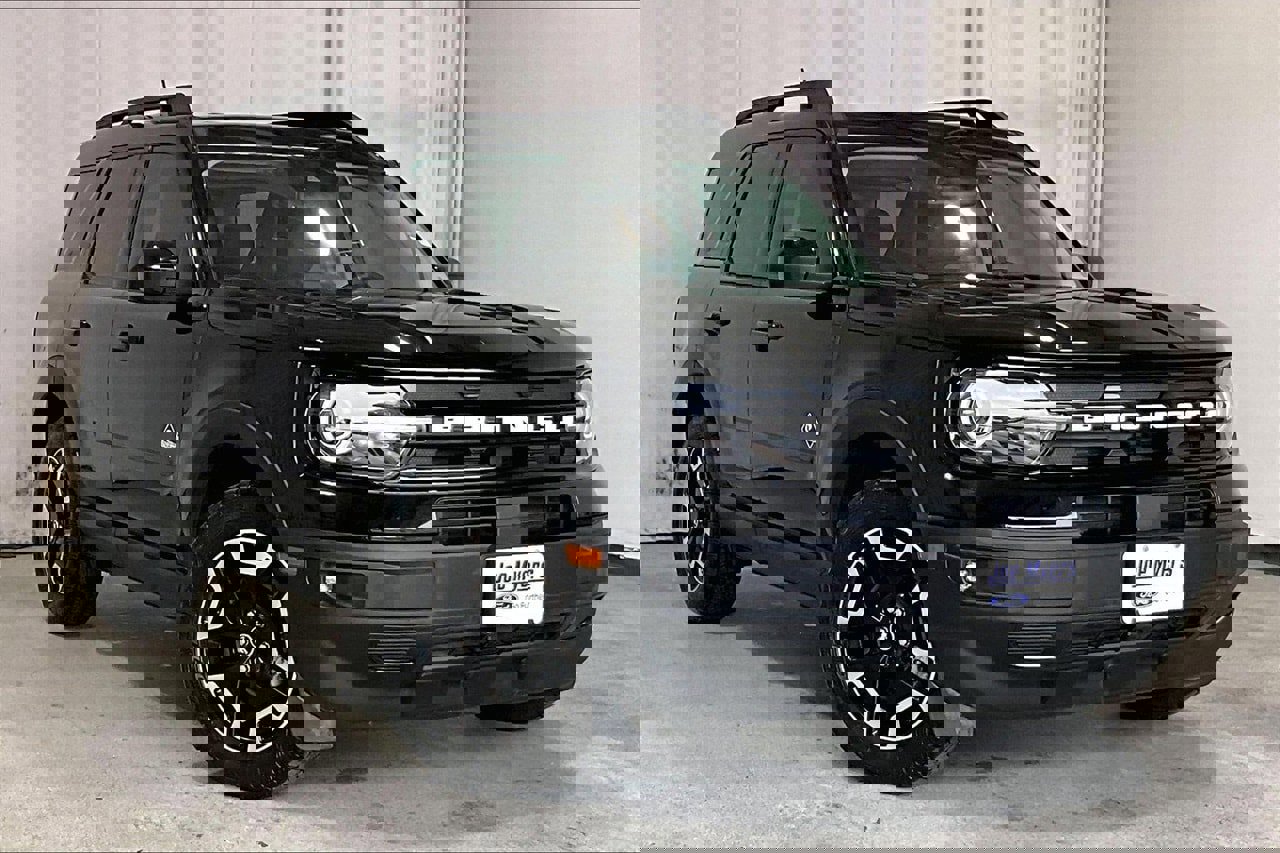 Certified 2023 Ford Bronco Sport Outer Banks w/ Tech Package image 6