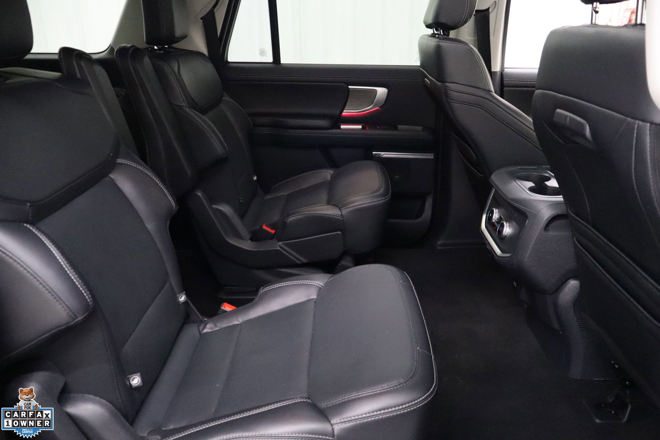 Certified 2025 Ford Expedition Max Platinum image 27