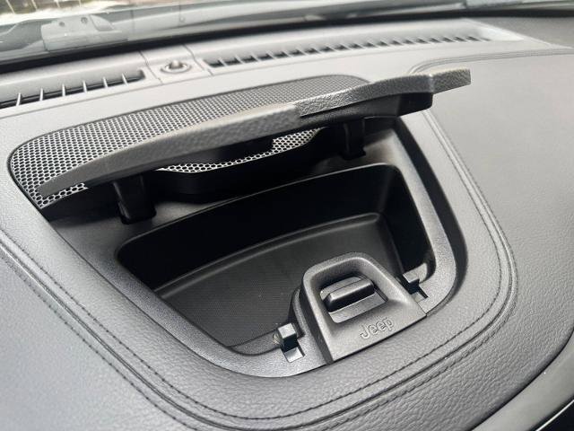 Used 2021 Jeep Cherokee Latitude Plus image 26