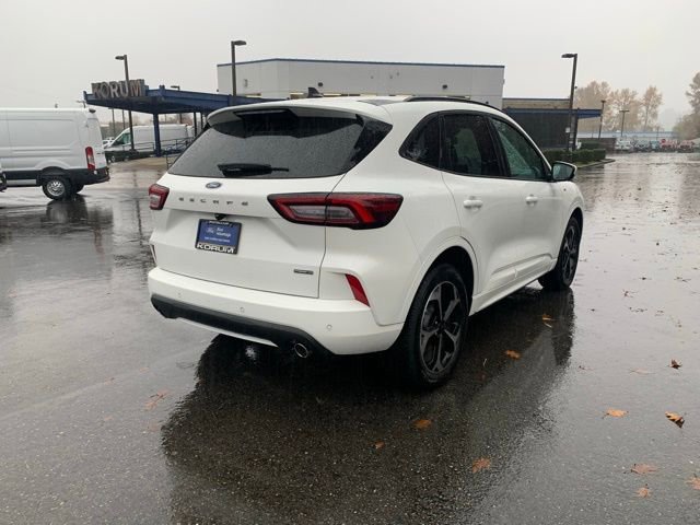 Certified 2023 Ford Escape ST-Line Elite image 8
