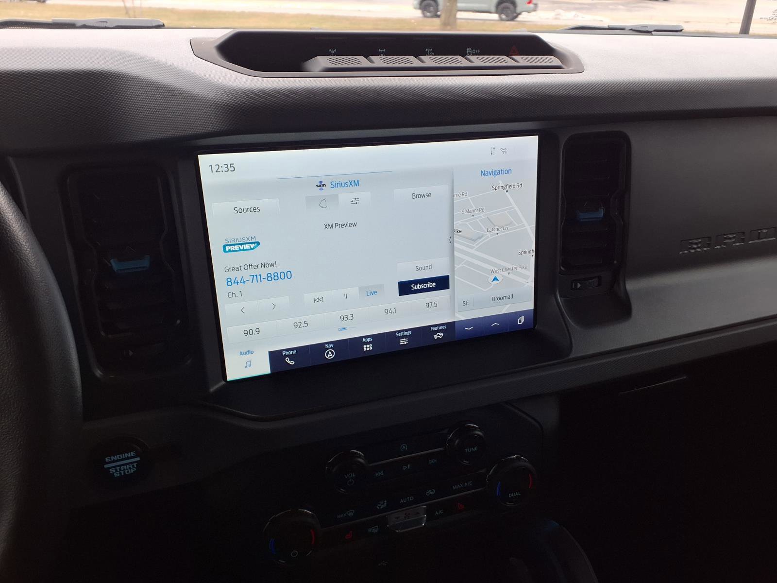 Certified 2024 Ford Bronco Black Diamond w/ Sasquatch Package image 23