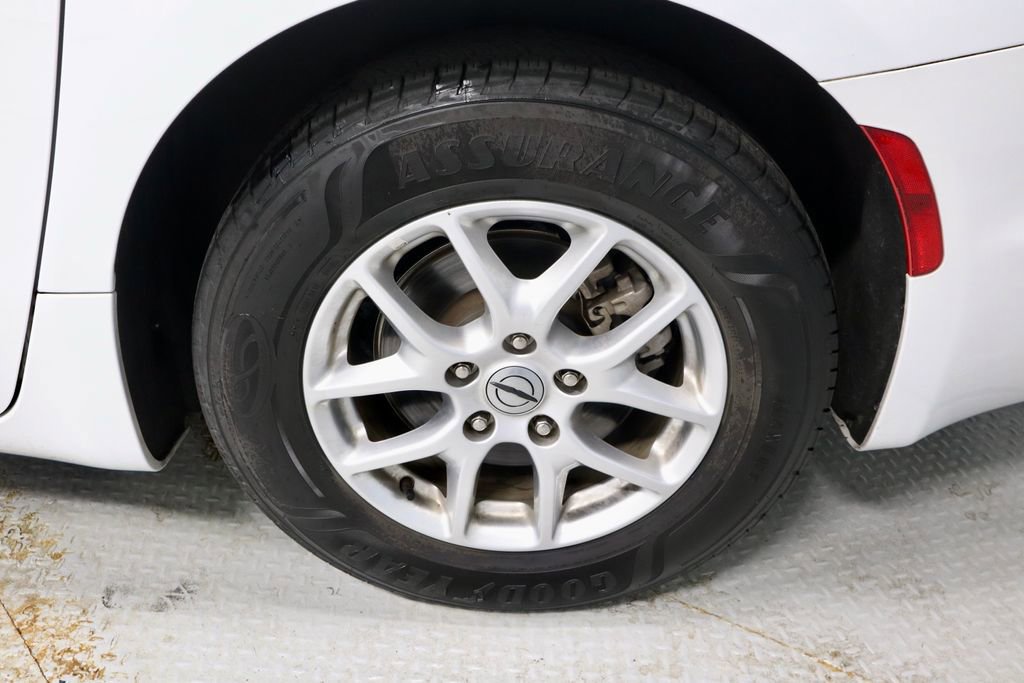 Used 2023 Chrysler Pacifica Touring-L image 19