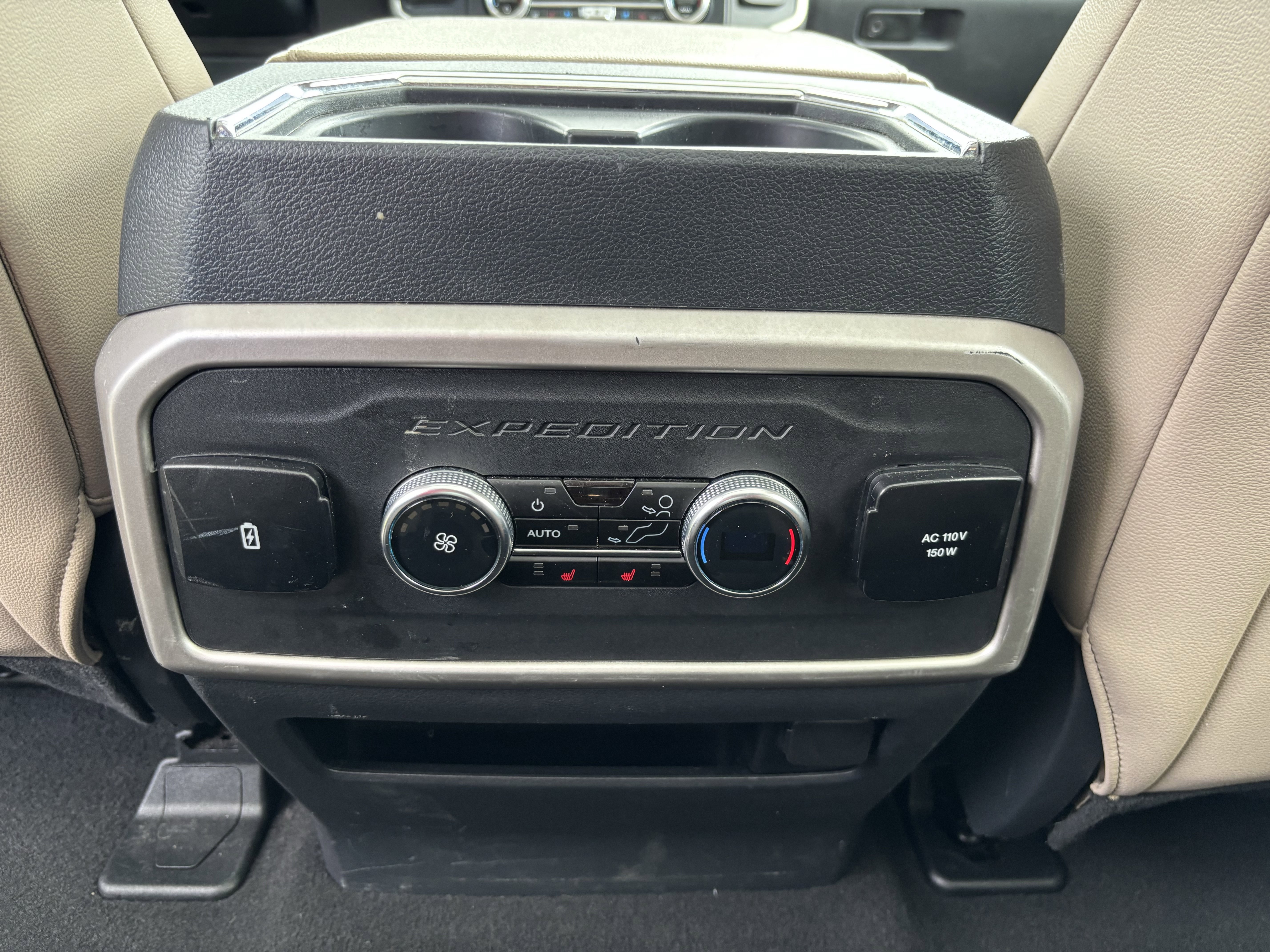Certified 2024 Ford Expedition Limited AWD/4WD image 29
