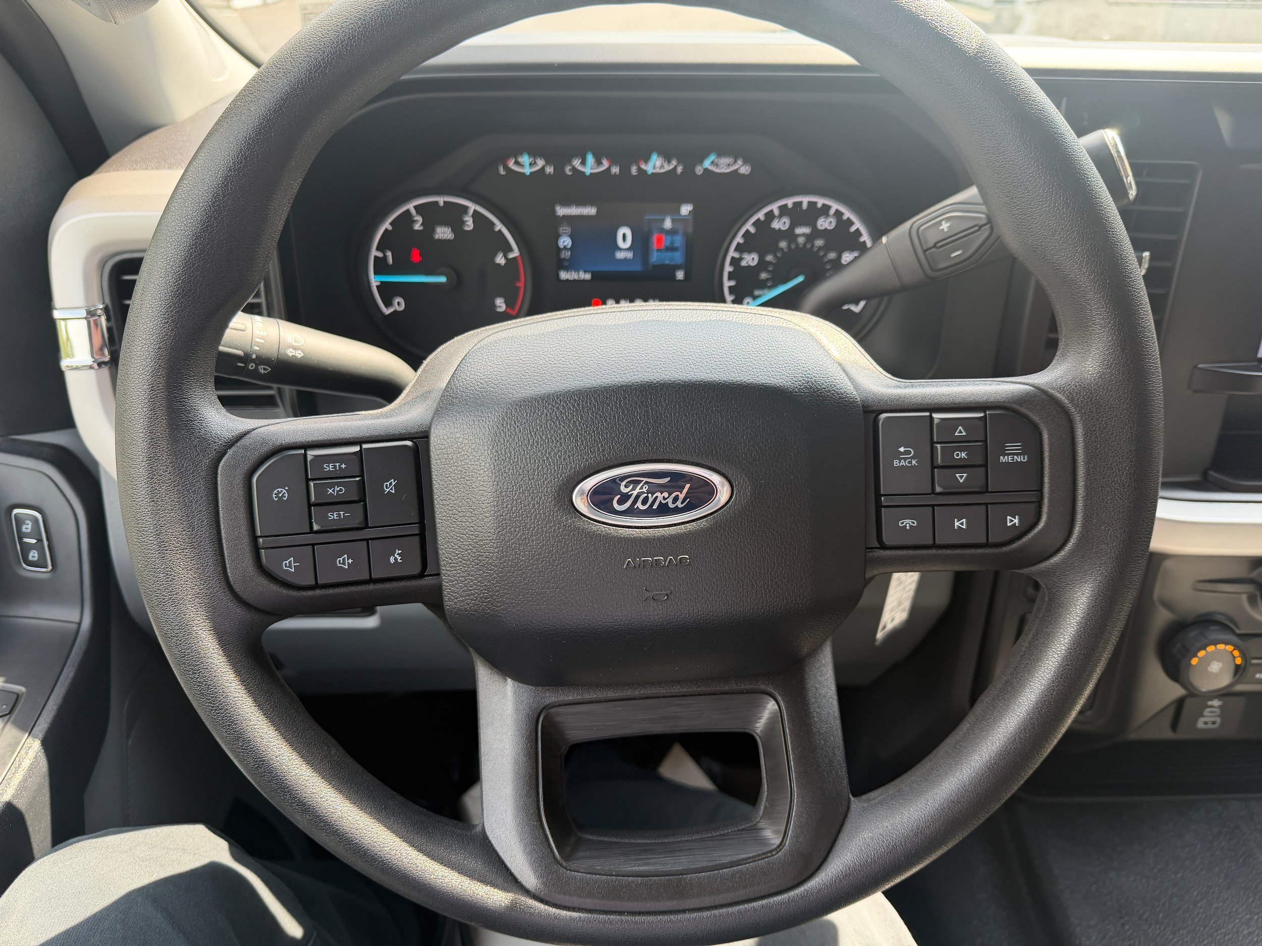 Certified 2024 Ford F250 XL AWD/4WD image 27