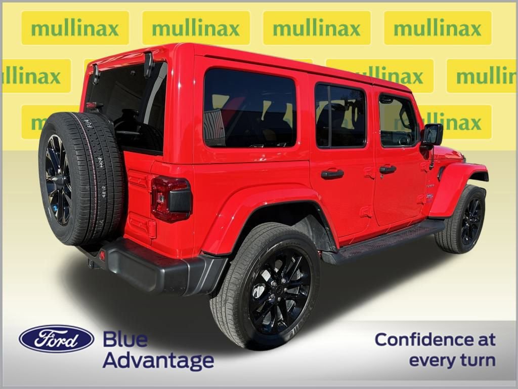 Used 2022 Jeep Wrangler Unlimited Sahara 4xe image 3