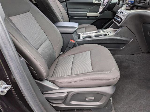Certified 2023 Ford Explorer XLT RWD image 19