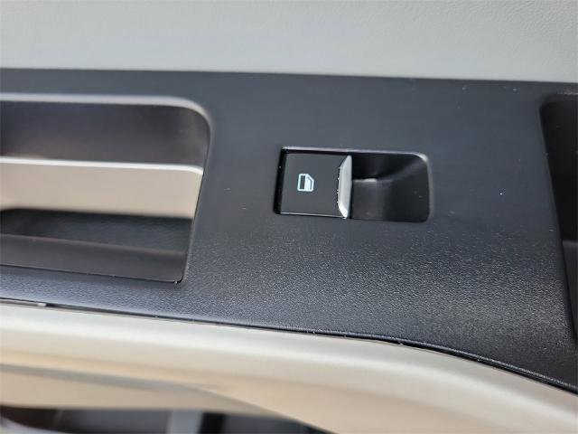 Certified 2023 Ford Explorer XLT w/ Equipment Group 202A image 15