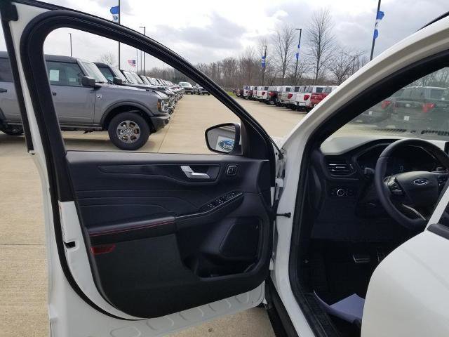 Certified 2024 Ford Escape ST-Line Elite image 10