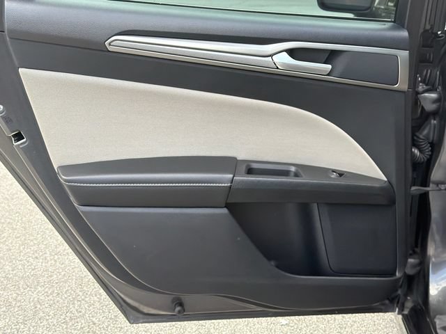 Certified 2018 Ford Fusion S FWD image 20