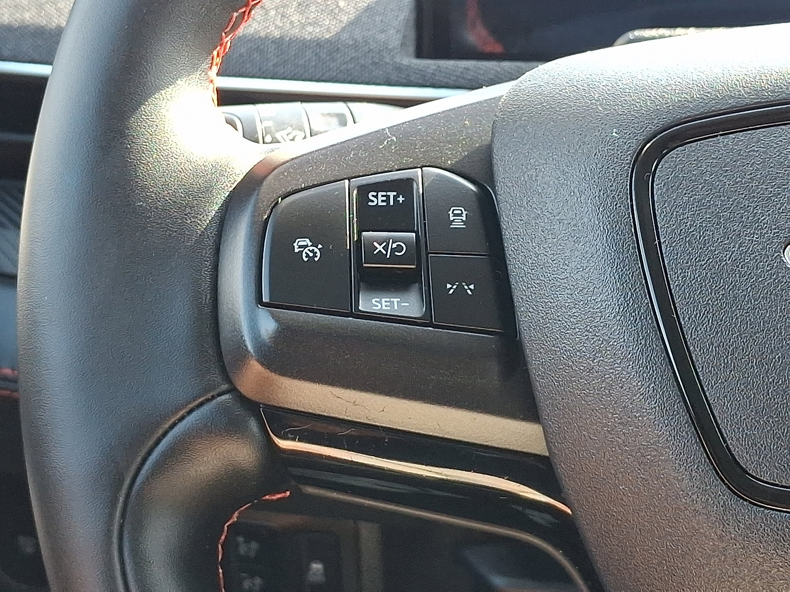Certified 2025 Ford Mustang Mach-E Premium w/ Sport Appearance Package AWD/4WD image 20