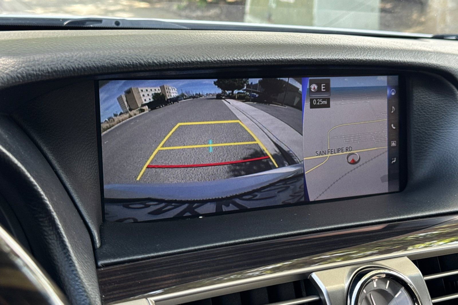 Used 2017 Lexus LS 460 w/ Comfort Package image 22