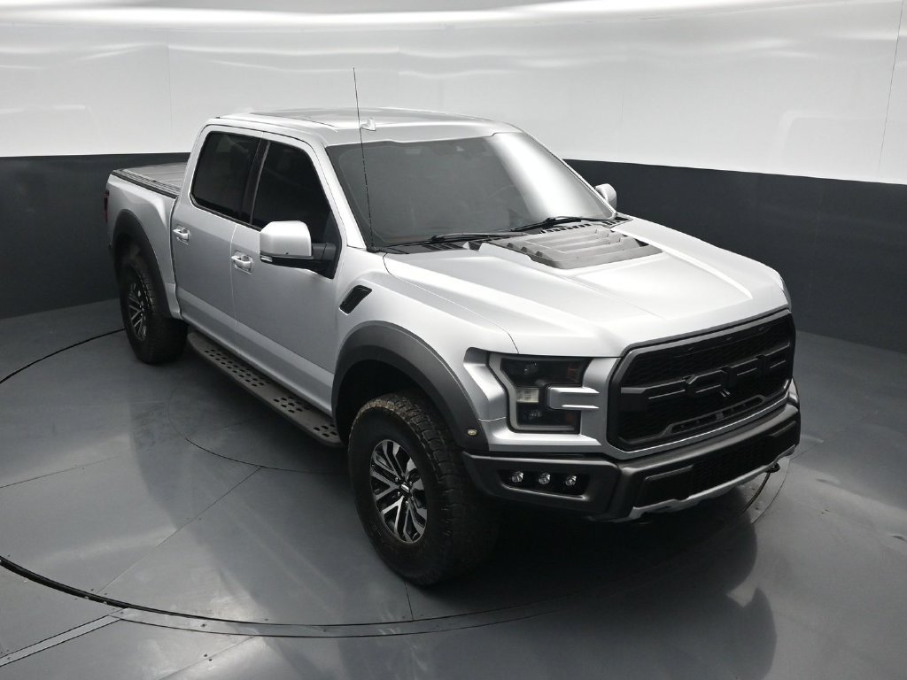 Certified 2019 Ford F150 Raptor w/ Equipment Group 802A Luxury AWD/4WD image 38