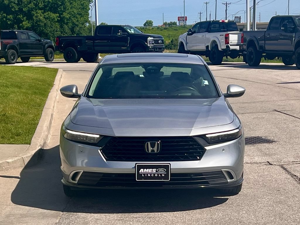 Used 2023 Honda Accord Touring image 8