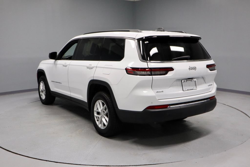 Used 2024 Jeep Grand Cherokee L Laredo w/ Trailer Tow Package AWD/4WD image 8