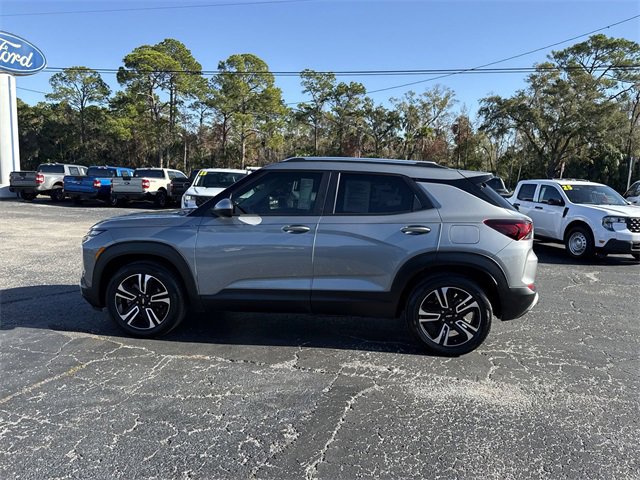 Used 2024 Chevrolet TrailBlazer LT w/ LT Cold Weather Package image 6