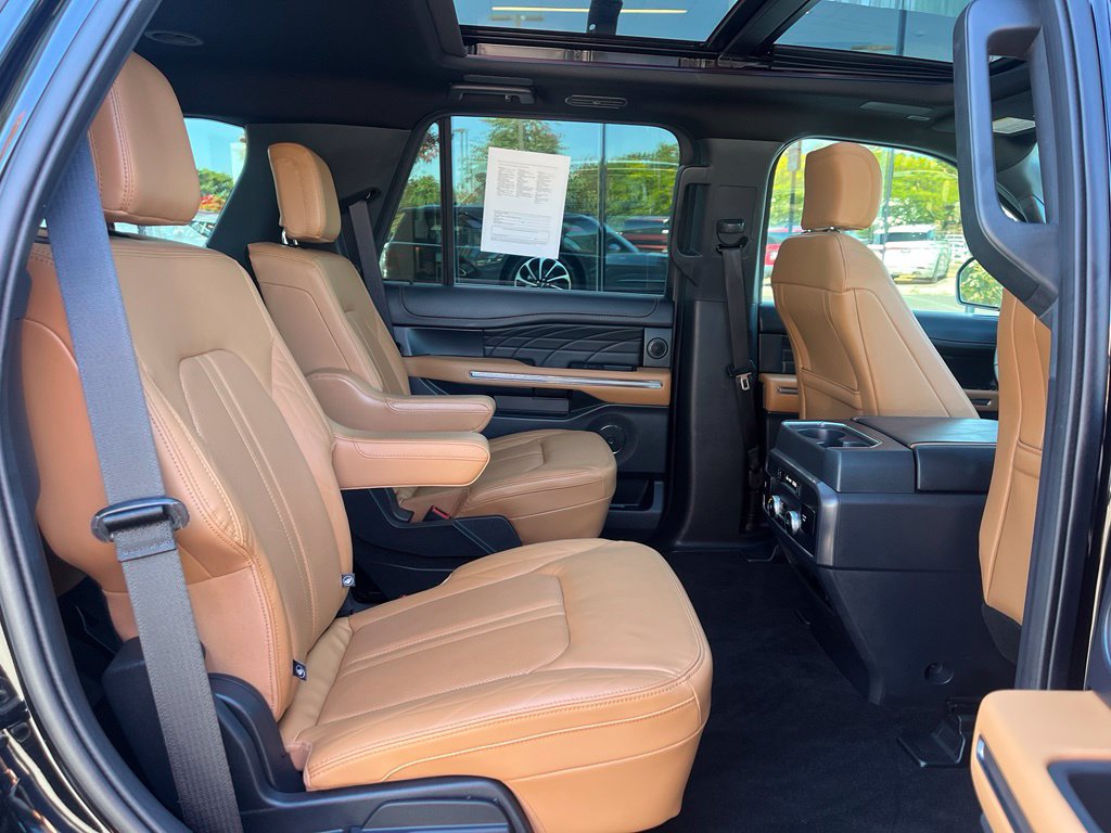 Certified 2023 Ford Expedition Platinum AWD/4WD image 20