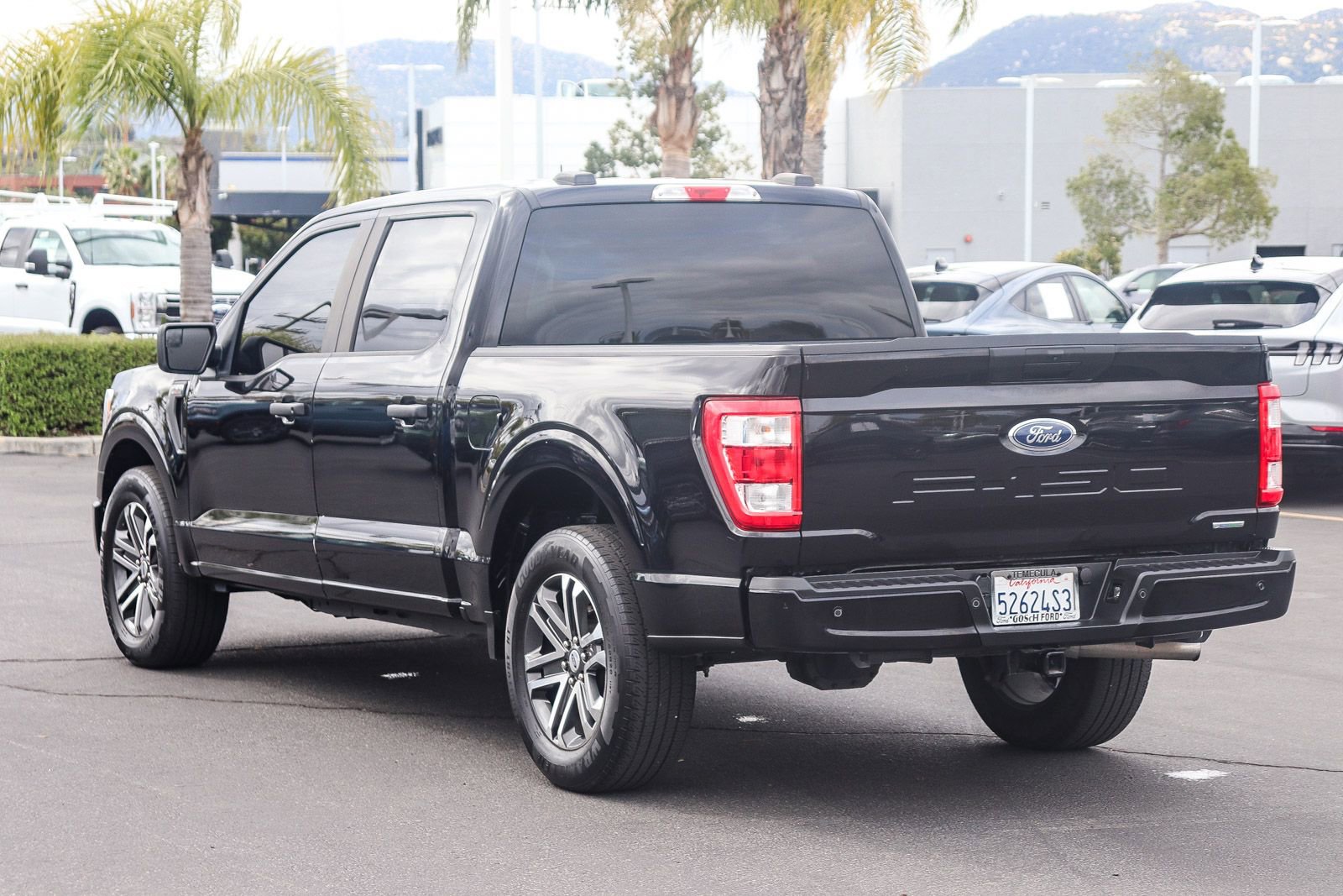 Certified 2022 Ford F150 XL w/ STX Appearance Package RWD image 6