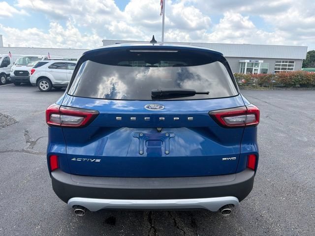 Certified 2023 Ford Escape Active AWD/4WD image 3