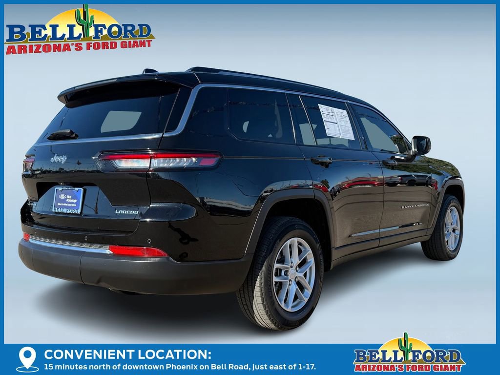 Used 2023 Jeep Grand Cherokee L Laredo image 3