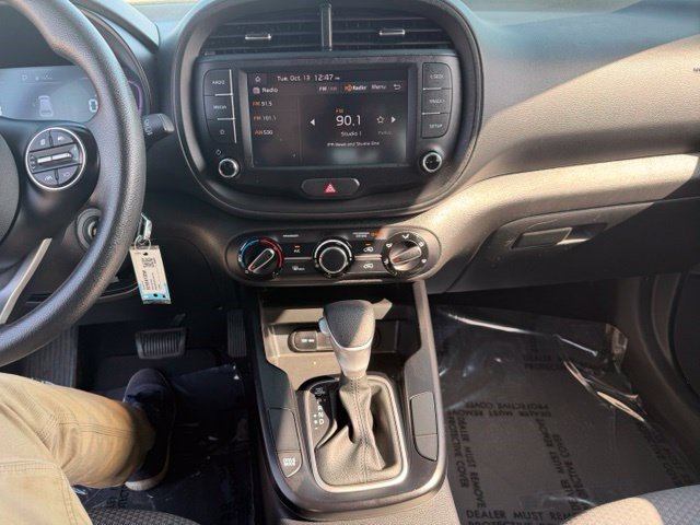Used 2024 Kia Soul LX w/ LX Technology Package FWD image 19